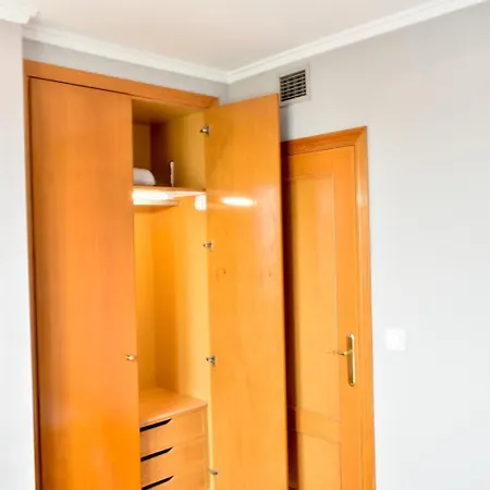아파트 Luxury 6 People Gym Pool Great Location *