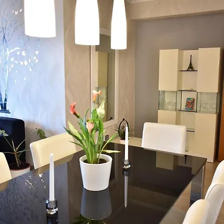 Luxury 6 People Gym Pool Great Location Apartamento