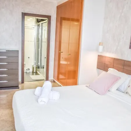 Luxury 6 People Gym Pool Great Location Apartamento *